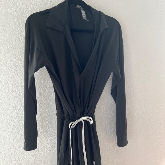 Black Vuori Jumpsuit - Medium - Picture 4 of 5